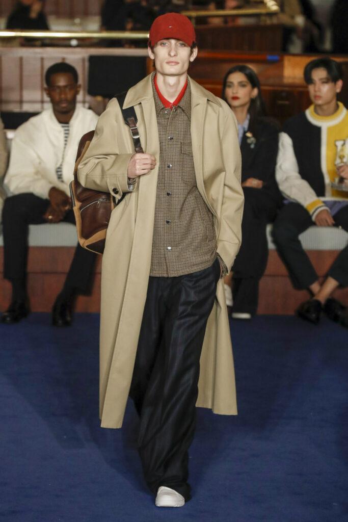 [Trendy podzim/zima 2024/2025 – pánská obuv]: bílé sneakersy